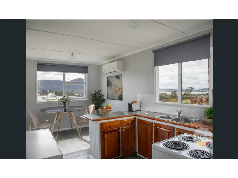 11 Canberra road, Claremont TAS 7011