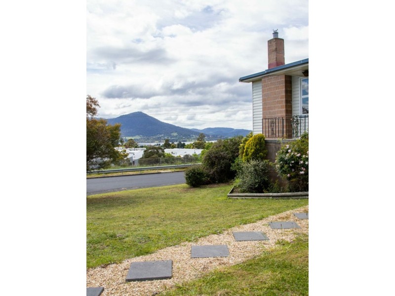 11 Canberra road, Claremont TAS 7011