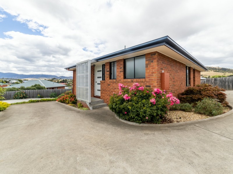 1/17 Melissa Street, Brighton TAS 7030