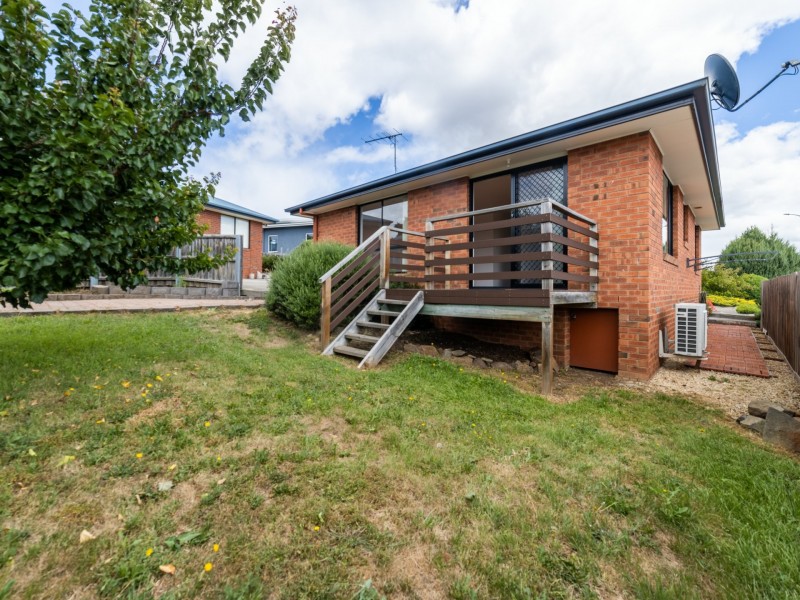1/17 Melissa Street, Brighton TAS 7030