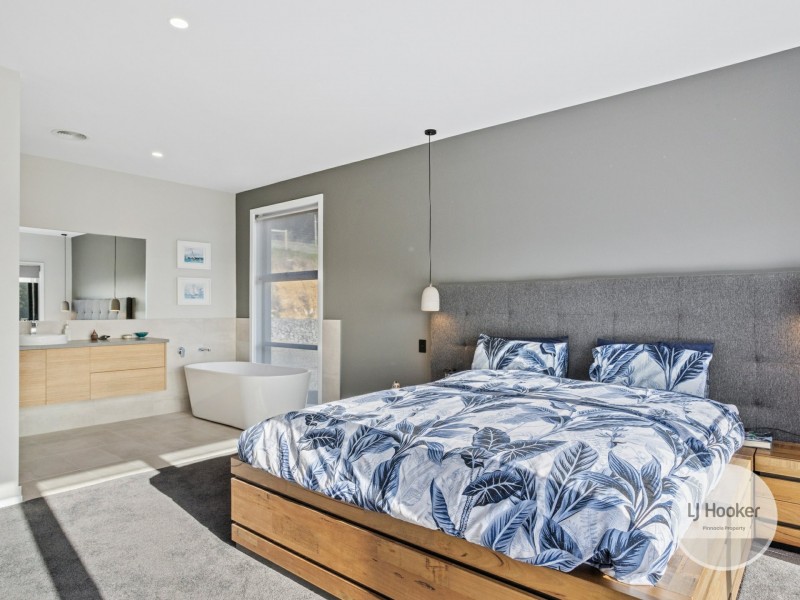 19 Gumpits Road, Birchs Bay TAS 7162