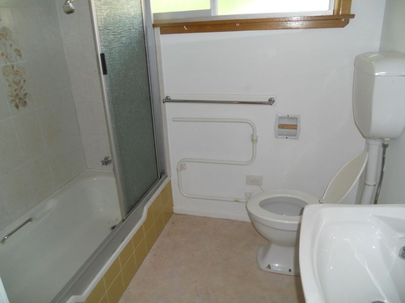 4 Roseneath Place, Austins Ferry TAS 7011