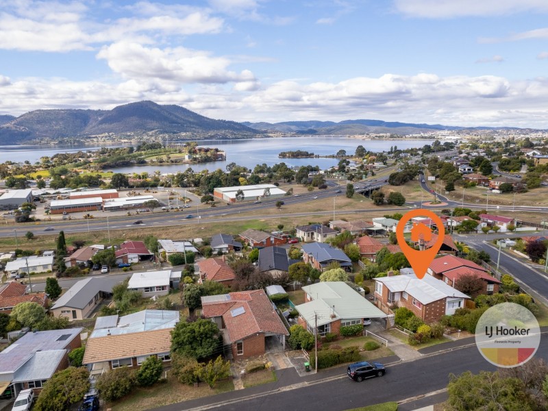2 Kingswood Crescent, Berriedale TAS 7011