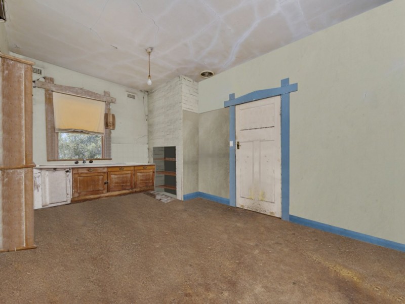 15 Hilton Road, Claremont TAS 7011