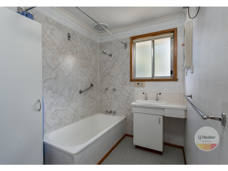 23 Calvert Crescent, Herdsmans Cove TAS 7030