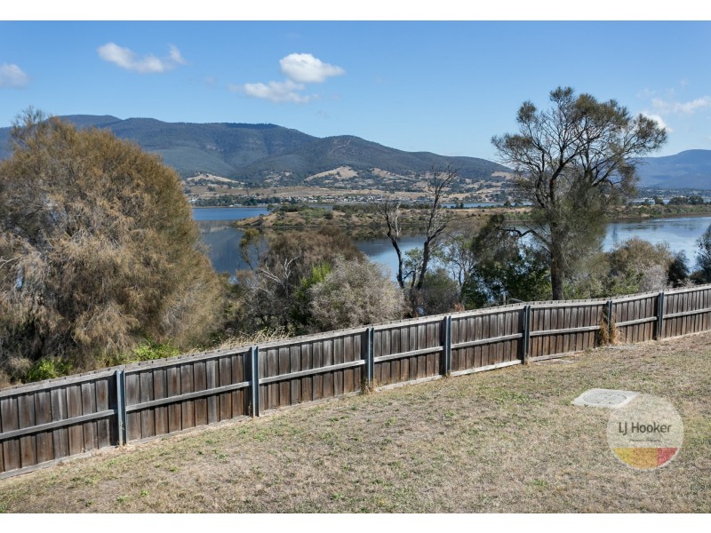 23 Calvert Crescent, Herdsmans Cove TAS 7030