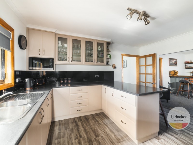 12 Seventh Avenue, New Norfolk TAS 7140
