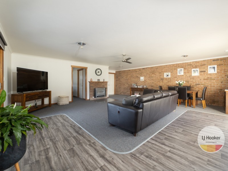 12 Seventh Avenue, New Norfolk TAS 7140