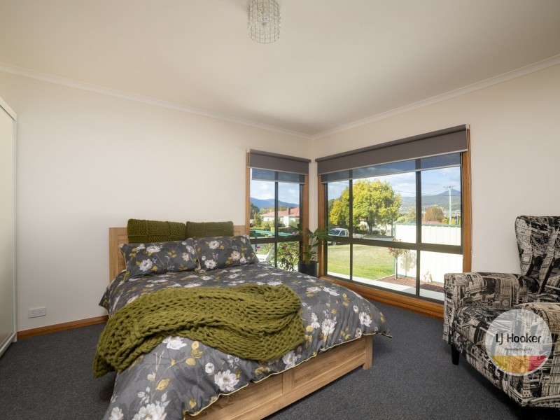 12 Seventh Avenue, New Norfolk TAS 7140