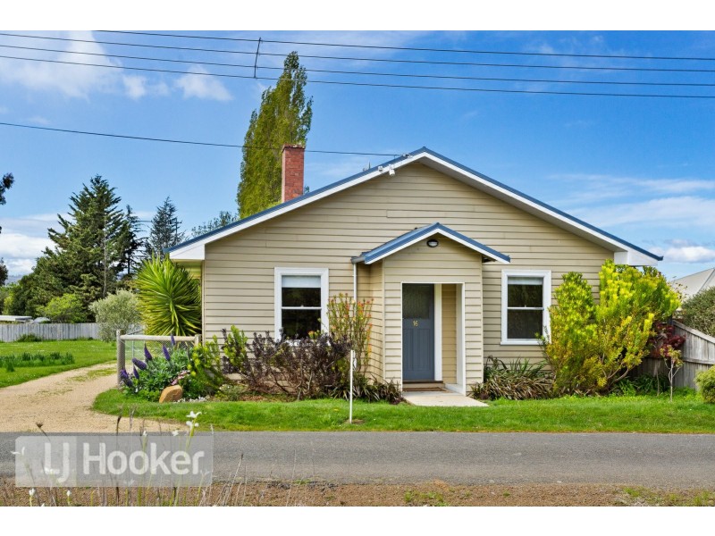 16 Granquist Road, Woodbridge TAS 7162