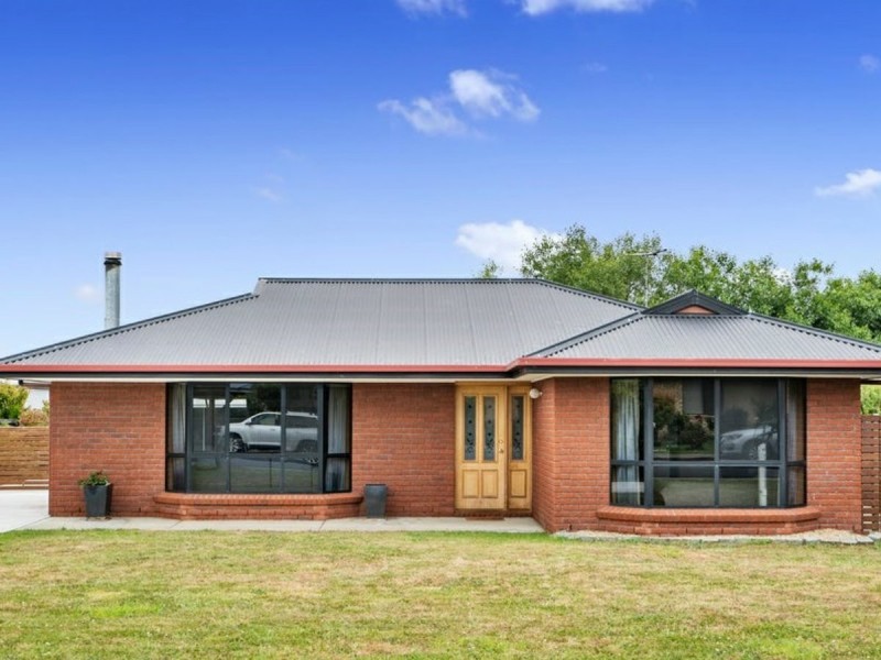 23 Jacaranda Drive, Margate TAS 7054