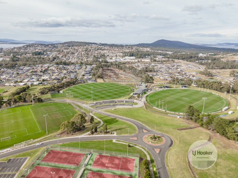 38 Willowbend Road, Kingston TAS 7050