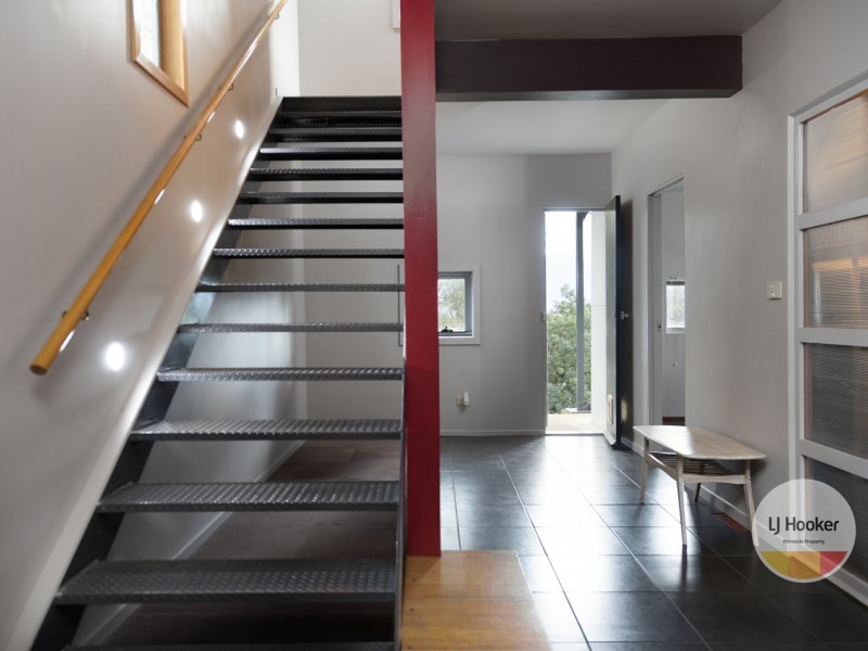 60 Karoola Road, Lindisfarne TAS 7015