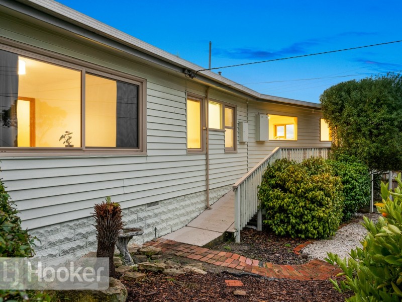 76 Roslyn Avenue, Kingston Beach TAS 7050