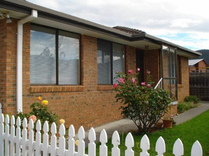 2/508 Main Road, Montrose TAS 7010