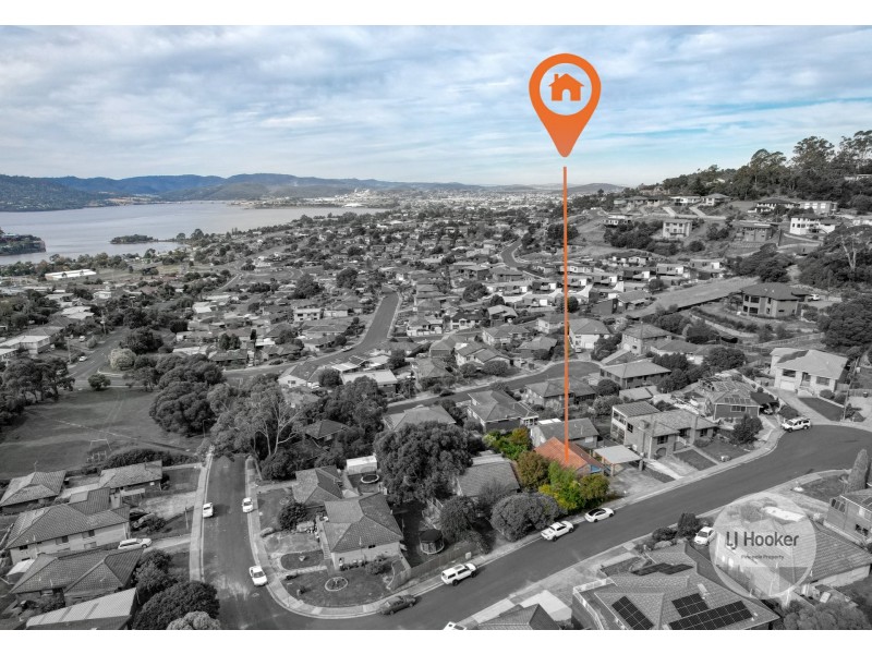 Unit 1/4 Selby Place, Berriedale TAS 7011