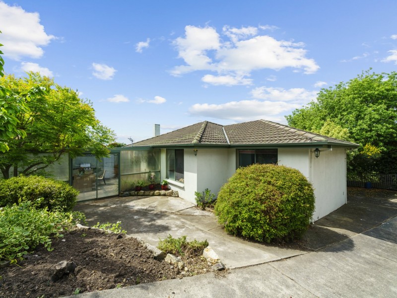 39 Hudson Crescent, Glenorchy TAS 7010
