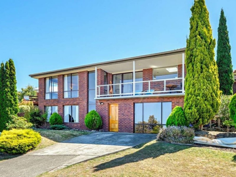 45 Tingira Road, Blackmans Bay TAS 7052