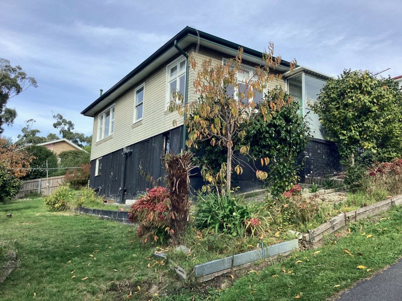 77B AUBURN ROAD, Kingston Beach TAS 7050