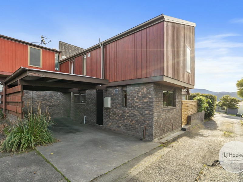 Unit 1/19 Nicholas Drive, Kingston Beach TAS 7050