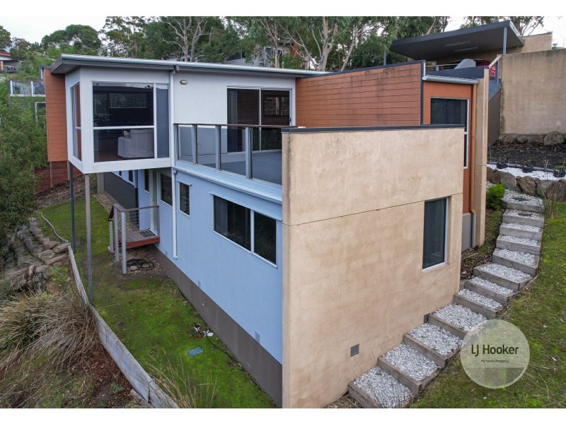 Unit 14/97 Woodcutters Road, Tolmans Hill TAS 7007
