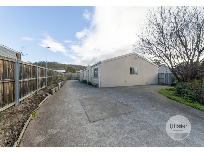 Unit 1 & 2/29 Fontain Circle, Rokeby TAS 7019