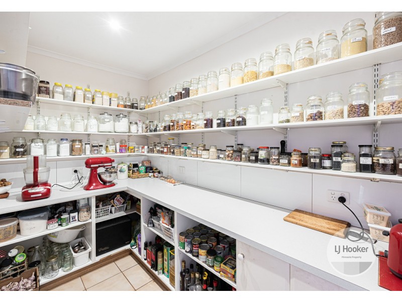 21 Oldham Avenue, New Town TAS 7008