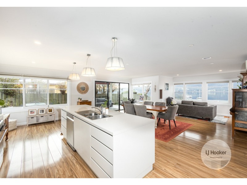 66 Esplanade, Margate TAS 7054