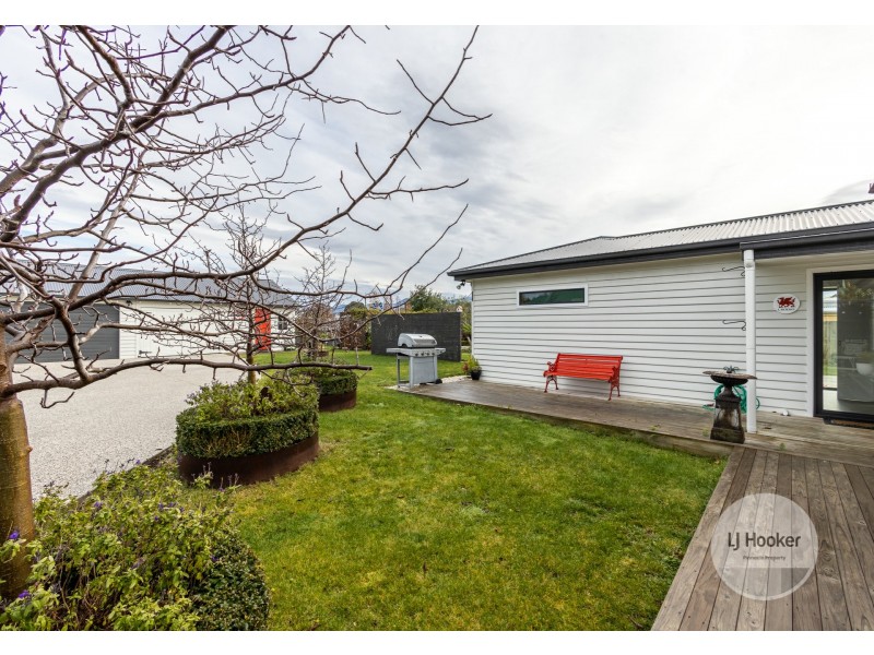 66 Esplanade, Margate TAS 7054