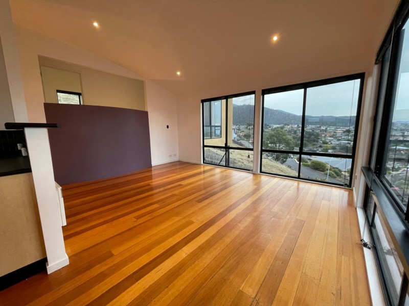 10 Nathan Street, Berriedale TAS 7011