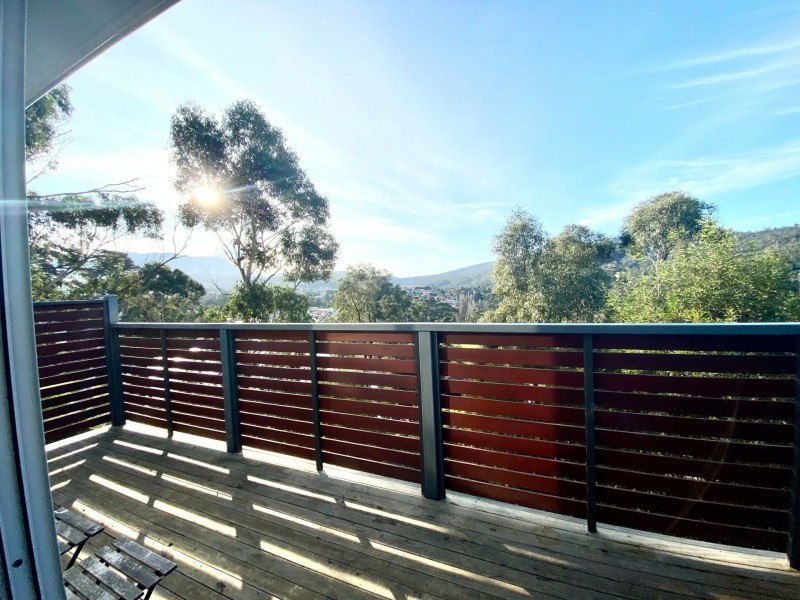 8/69 Auburn Road, Kingston Beach TAS 7050