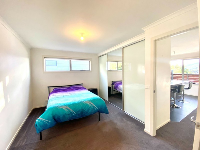 8/69 Auburn Road, Kingston Beach TAS 7050