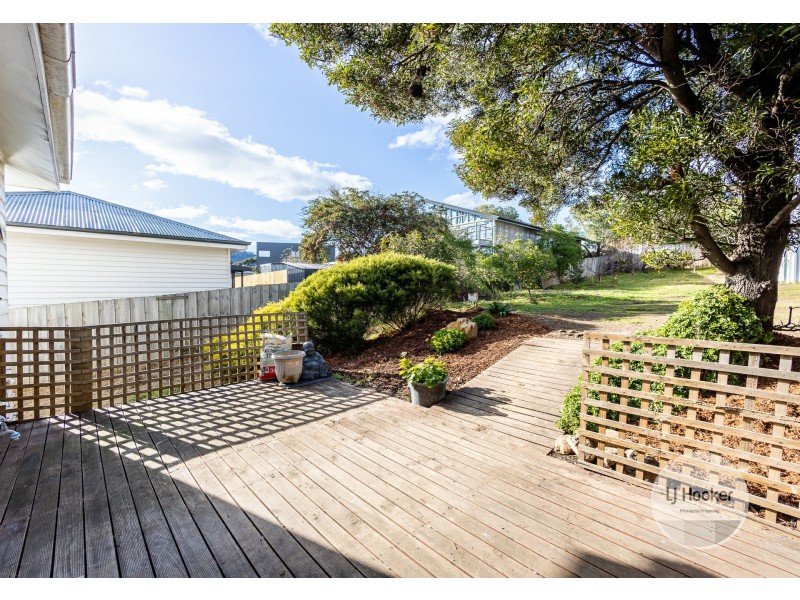 39 Bass Street, Warrane TAS 7018
