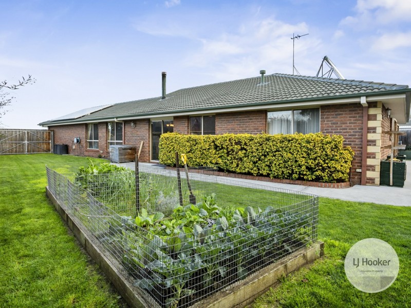 1 Iris Court, Kingston TAS 7050