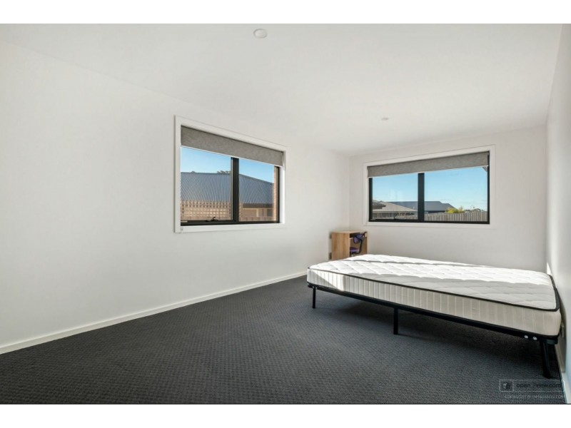 14 Boultbee Place, Rokeby TAS 7019