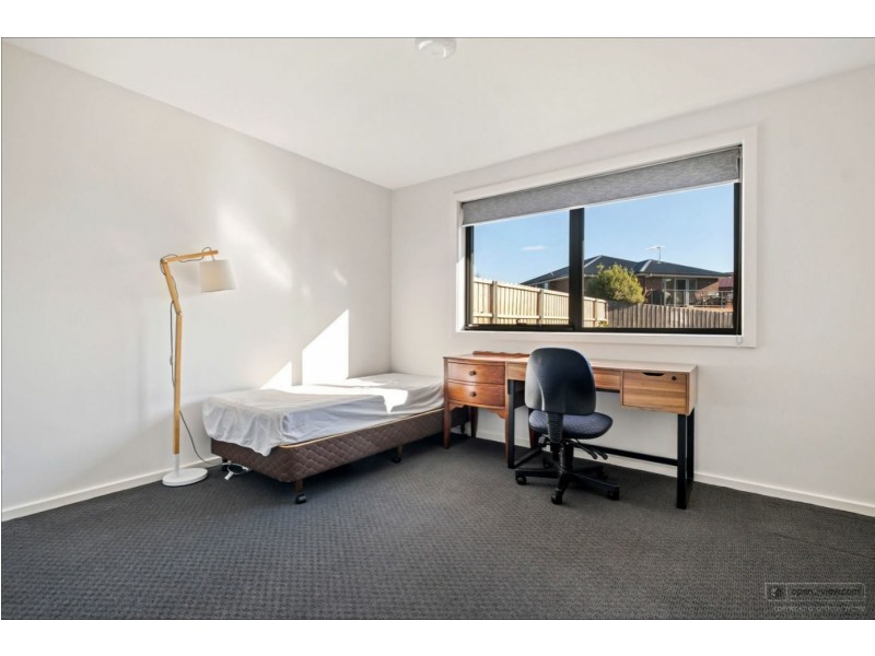 14 Boultbee Place, Rokeby TAS 7019