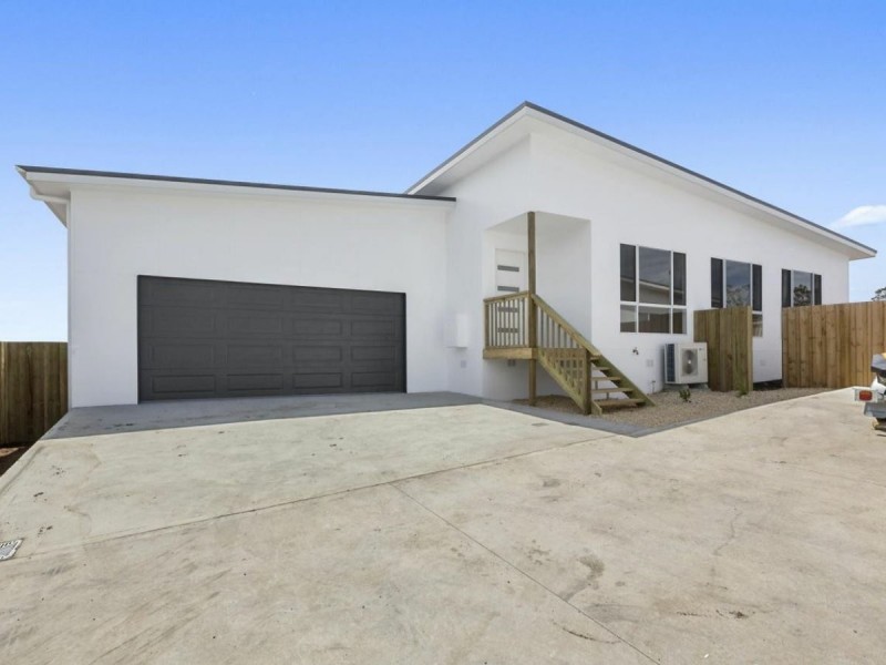 2/25 Ashgrove Crescent, Old Beach TAS 7017