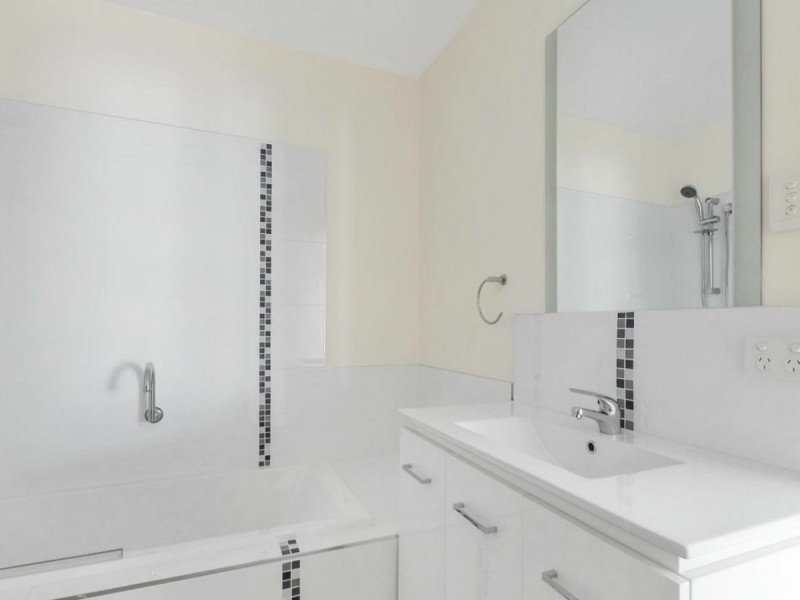 2/25 Ashgrove Crescent, Old Beach TAS 7017