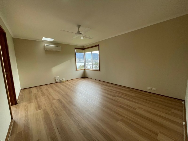 23 Calvert Crescent, Herdsmans Cove TAS 7030