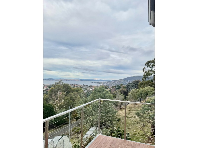 51A Knocklofty Terrace, West Hobart TAS 7000