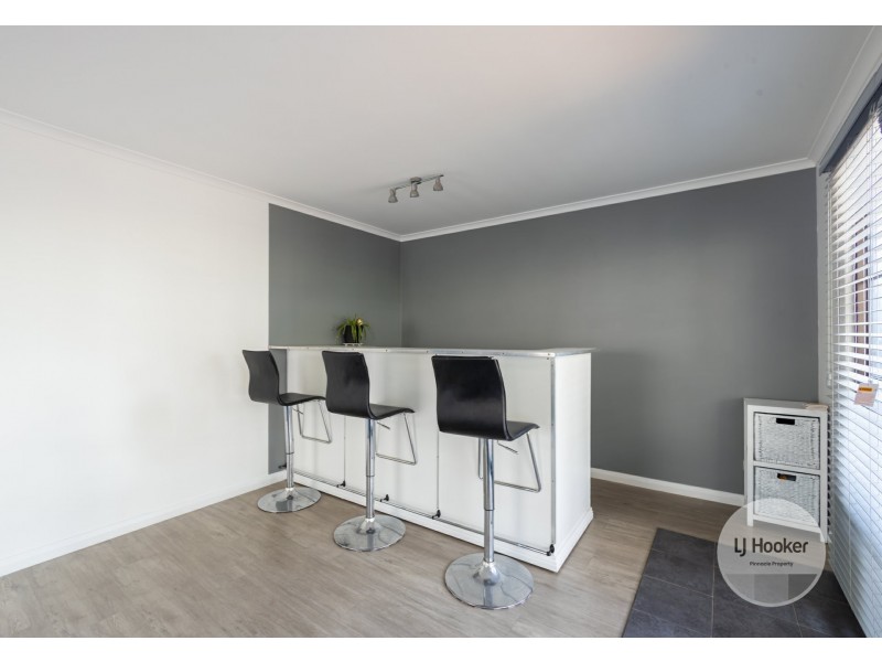 8 Broad Street, Lindisfarne TAS 7015