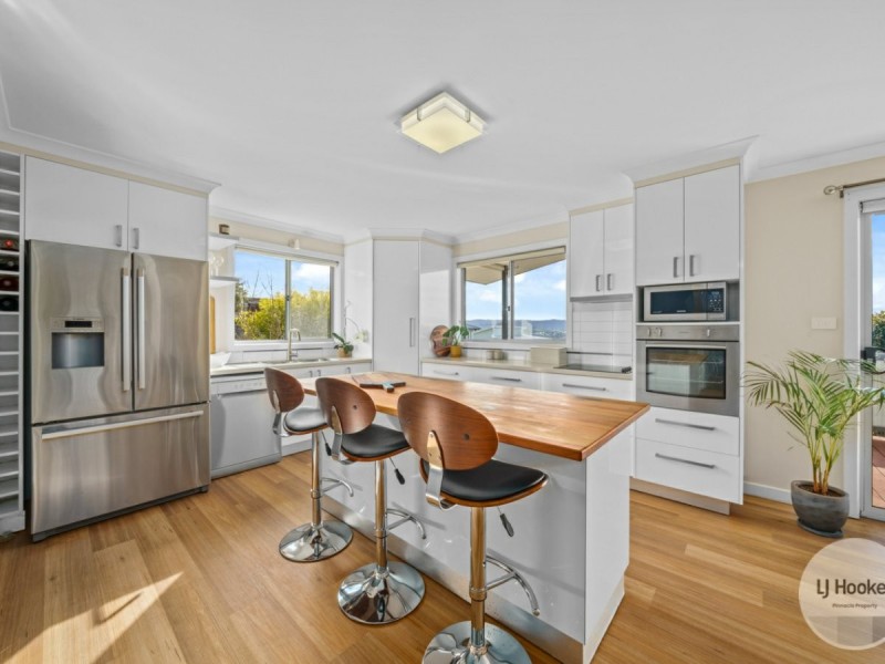 31 Raynors Road, Midway Point TAS 7171