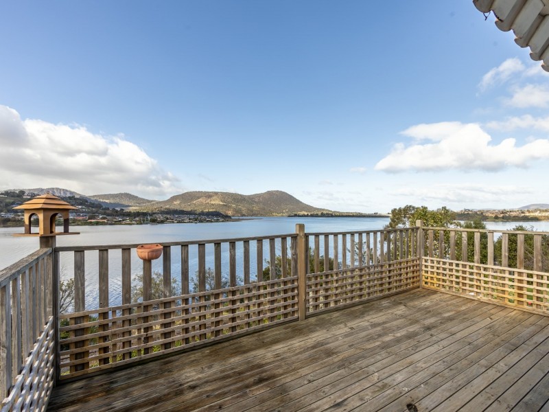 23 Wendourie Parade, Austins Ferry TAS 7011