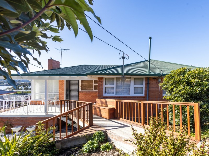 24 Parramore Street, Rosetta TAS 7010