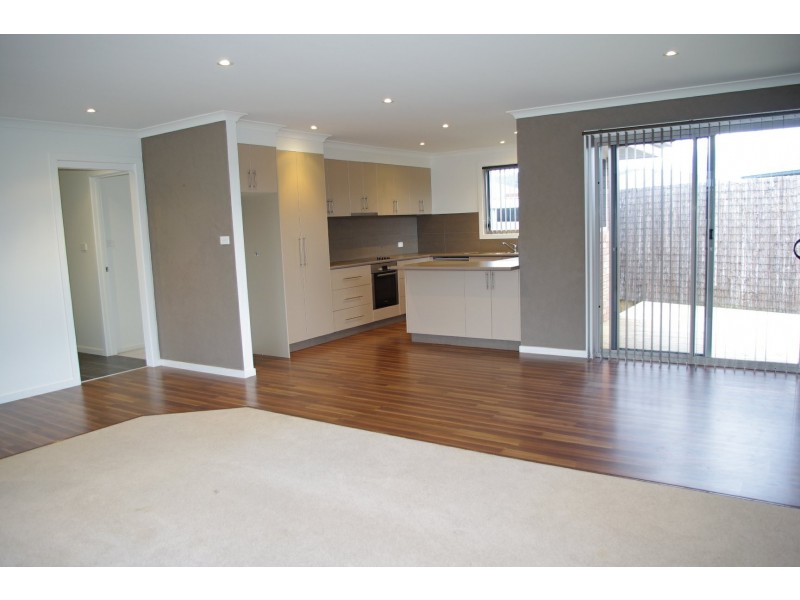 2/18 Hyssop Road, Margate TAS 7054