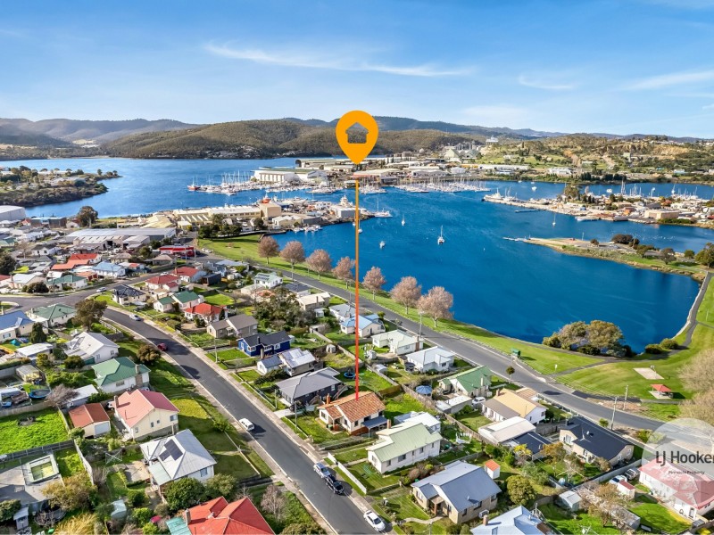 13 Edinburgh Crescent, Goodwood TAS 7010