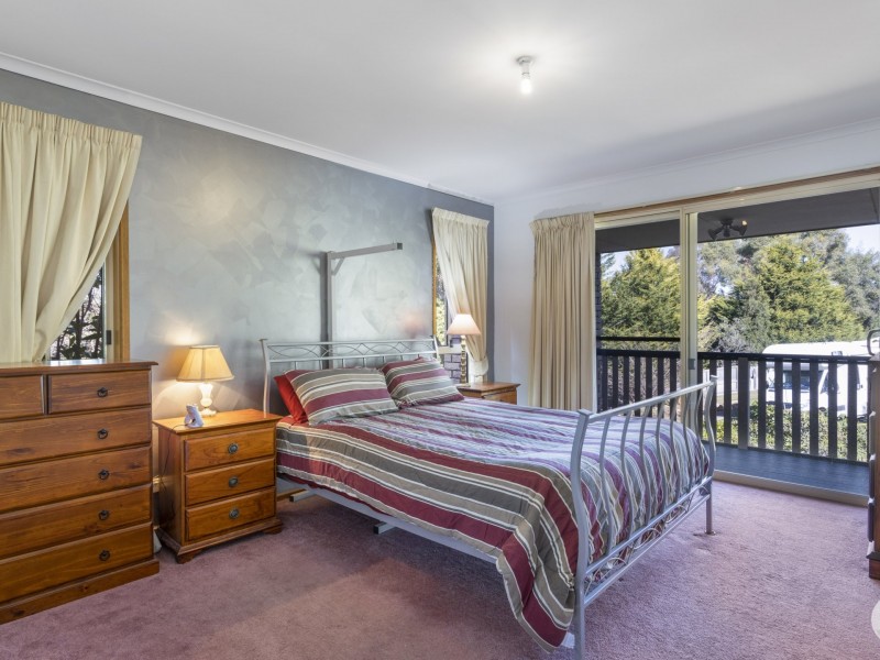 24 Cicero Court, Blackmans Bay TAS 7052
