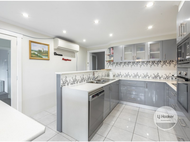 1/6 Young Street, Glenorchy TAS 7010