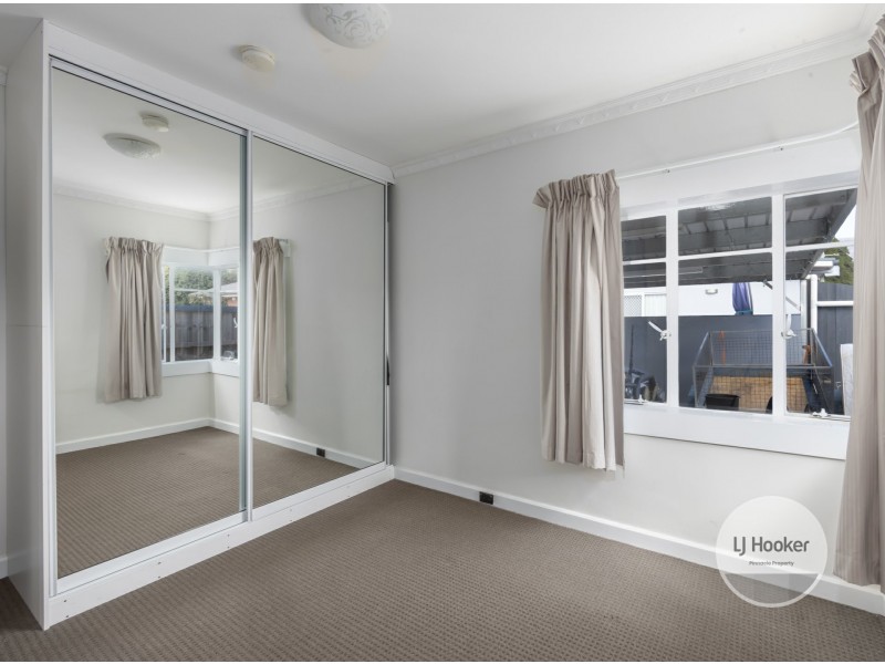 1/6 Young Street, Glenorchy TAS 7010