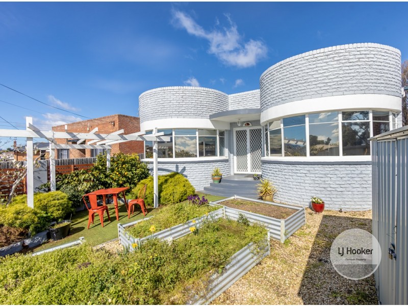 1/6 Young Street, Glenorchy TAS 7010